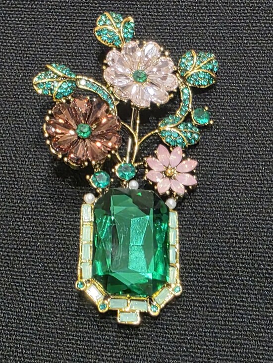 Jewelry - Floral Pink and Green Crystal Brooch Pin